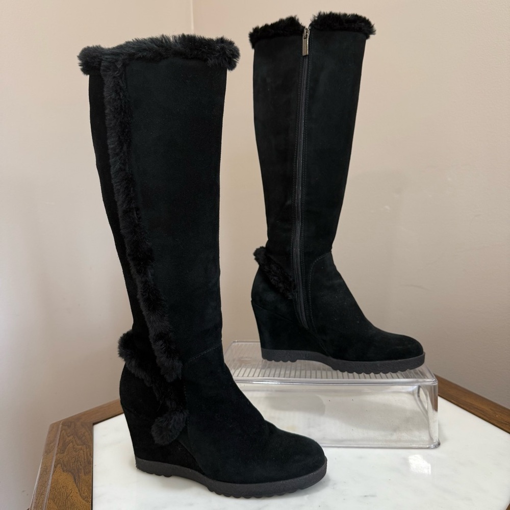 Aquatalia Black Suede knee boots with Fur Accent and fur lining